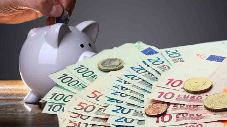 comment-creer-une-epargne-mensuelle-avec-un-revenu-moins-de-2000-euros
