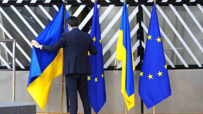 ukraine-lue-envisage-doffrir-une-aide-de-20-milliards-deuros